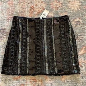 Express sequin skirt
